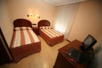 Hostal Ana Belen Madrid Eksteriør billede